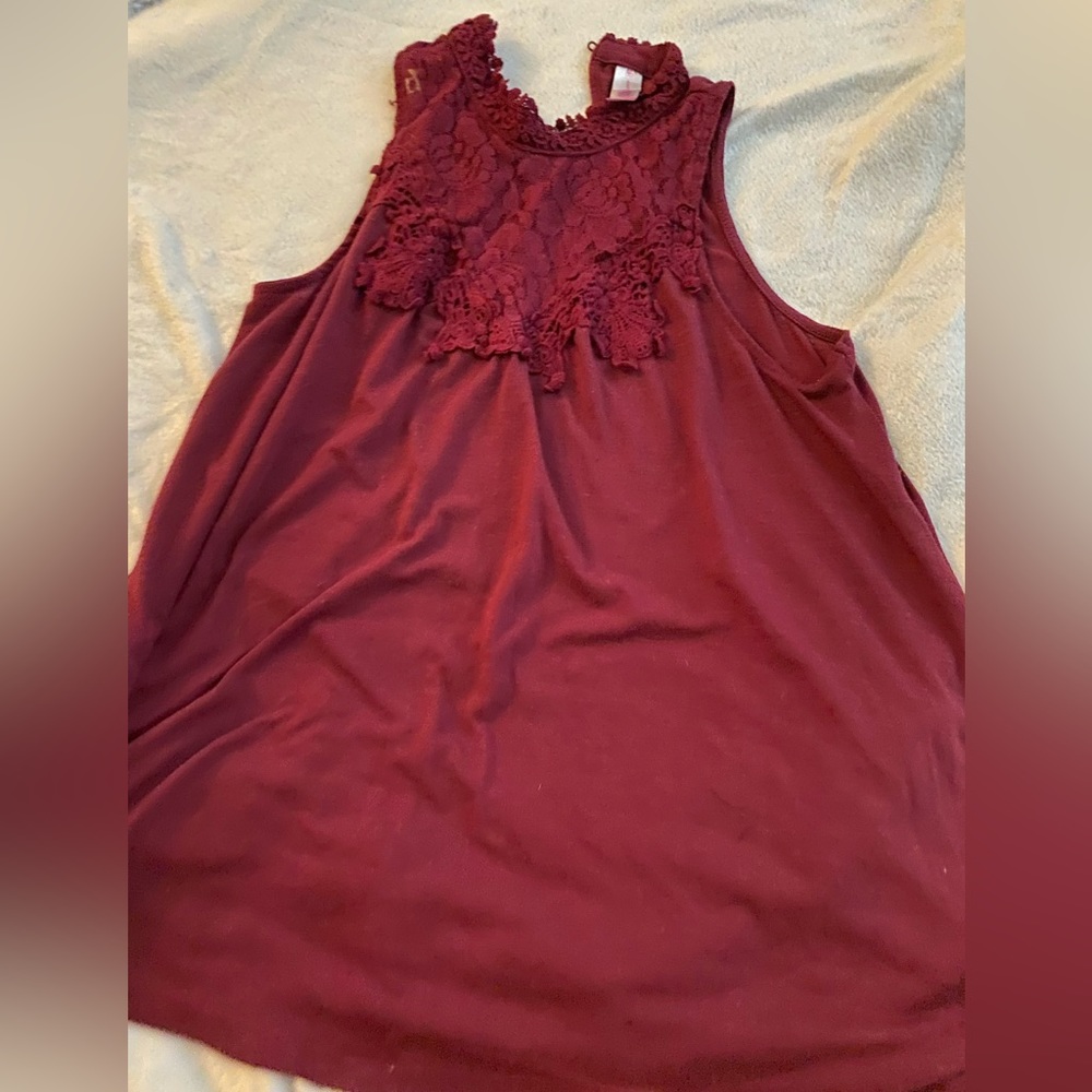 No Boundaries Womans XL tank top with lace accents and button neck .
